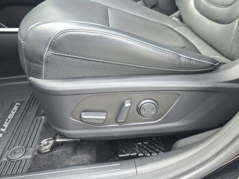 Used 2024 Hyundai Tucson Limited AWD/4WD image 21