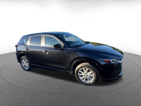 Used 2025 MAZDA CX-5 AWD 2.5 S w/ Preferred Package image 2