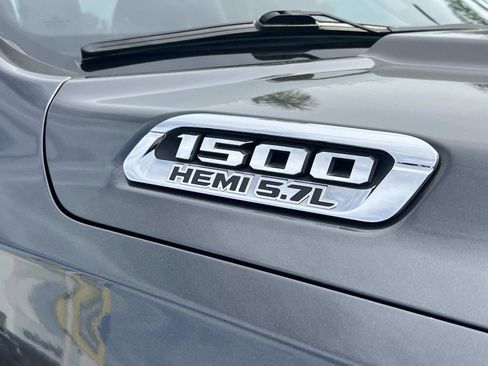 Used 2019 RAM 1500 Laramie image 30