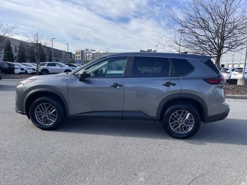 Certified 2024 Nissan Rogue S image 7