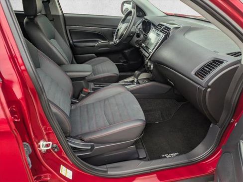 Used 2024 Mitsubishi Outlander Sport ES image 18