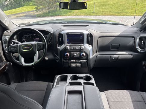 Used 2020 GMC Sierra 1500 Elevation w/ Elevation Value Package AWD/4WD image 14