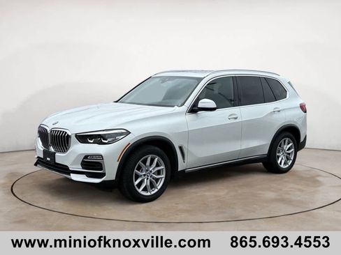 Used 2021 BMW X5 xDrive40i w/ Premium Package image 8