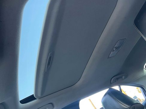 Used 2022 Toyota Corolla XLE image 20