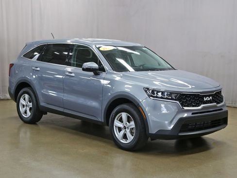 Certified 2023 Kia Sorento LX AWD/4WD image 1