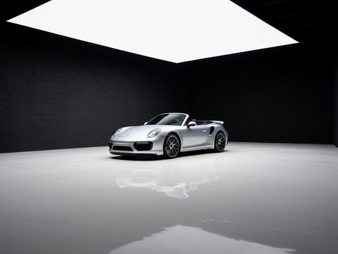 Used 2017 Porsche 911 Turbo image 84