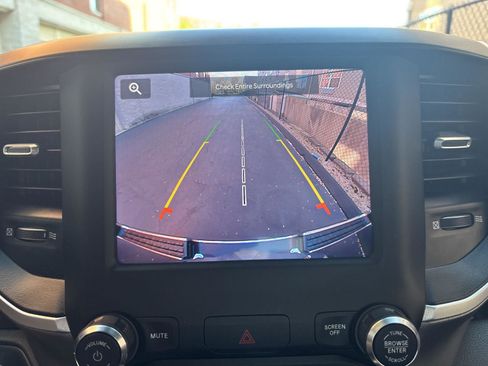 Used 2022 RAM 1500 Big Horn w/ Trailer Tow Group AWD/4WD image 18