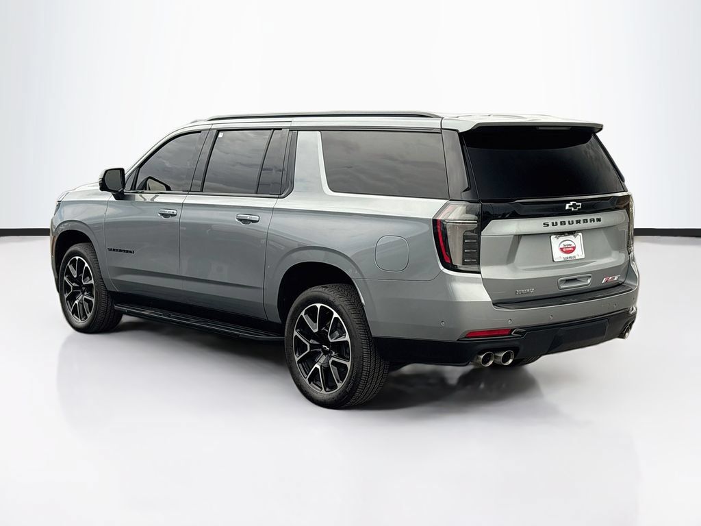 Used 2025 Chevrolet Suburban RST w/ Comfort Package RWD image 7
