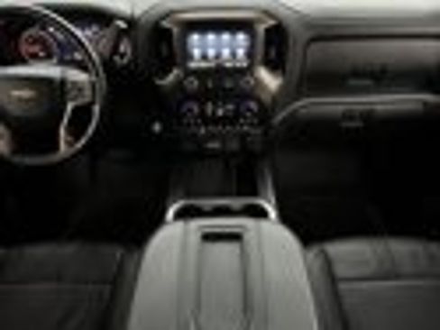 Used 2022 Chevrolet Silverado 1500 High Country w/ LPO, Dark Essentials Package AWD/4WD image 34