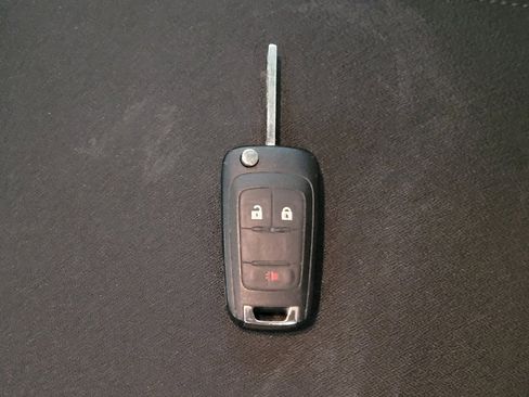 Used 2016 GMC Terrain SLE image 32