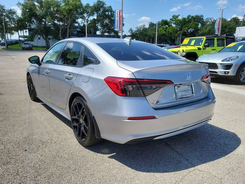 Used 2024 Honda Civic Sport image 7