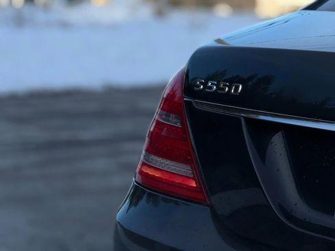 Used 2012 Mercedes-Benz S 550 S 550 4MATIC Sedan 4D image 9