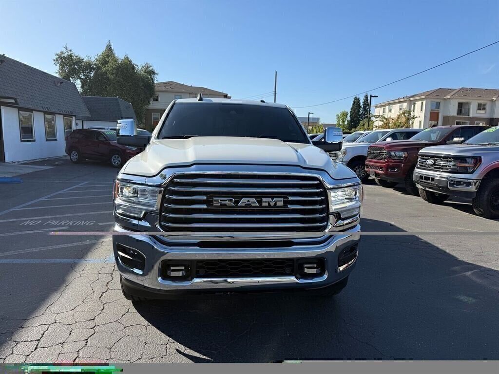 Used 2024 RAM 2500 Limited w/ Safety Group AWD/4WD image 2