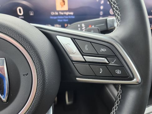 Used 2025 Buick Envision Sport Touring image 13