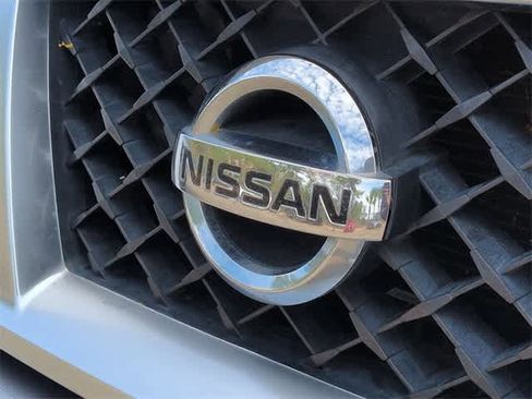 Used 2015 Nissan Titan PRO-4X w/ Pro-4x Luxury Package image 12