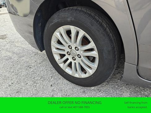 Used 2016 Toyota Sienna XLE w/ XLE Navigation Package image 26