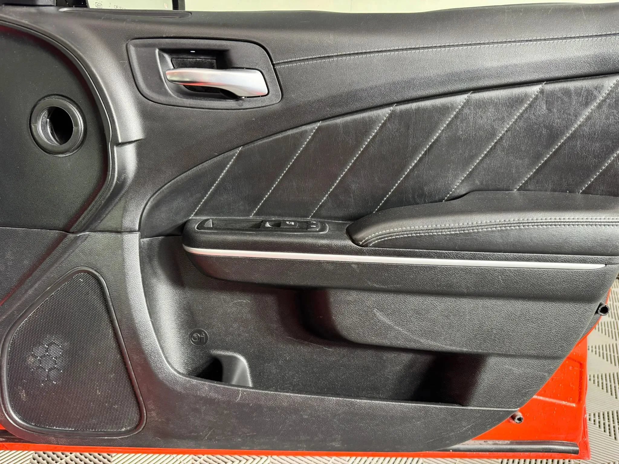 Used 2020 Dodge Charger Scat Pack RWD image 40