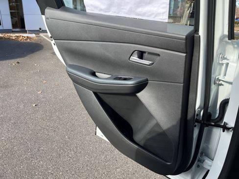 New 2026 Nissan Leaf SV+ image 26