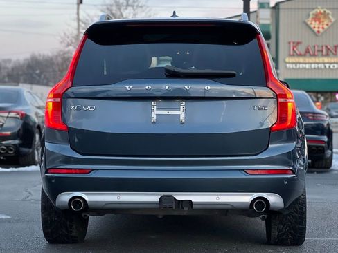 Used 2018 Volvo XC90 T5 Momentum w/ Convenience Package image 6