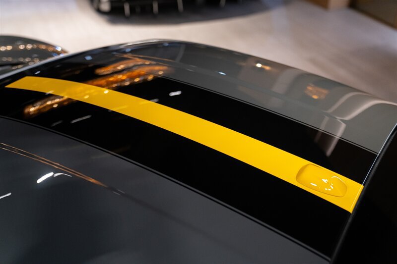 Used 2019 Ferrari 488 Pista Coupe RWD image 19