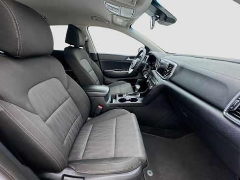 Used 2021 Kia Sportage LX image 18