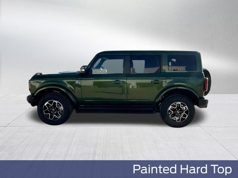 New 2025 Ford Bronco Outer Banks image 13