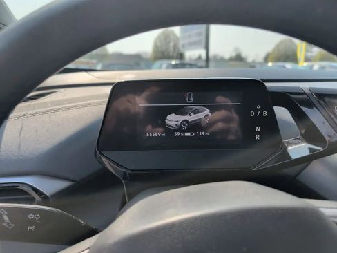 Used 2024 Volkswagen ID.4 2WD image 22