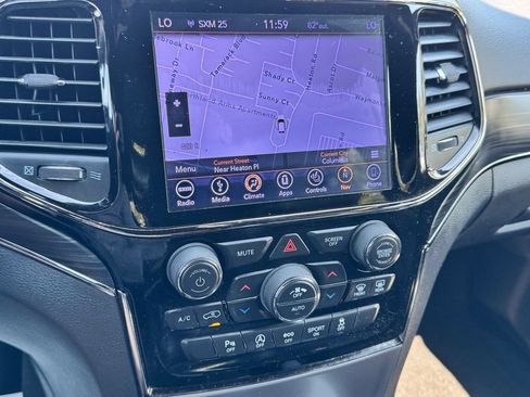 Used 2019 Jeep Grand Cherokee Limited X AWD/4WD image 23