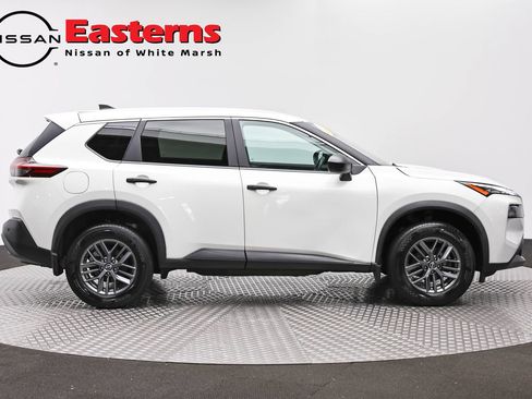 Used 2023 Nissan Rogue S AWD/4WD image 4