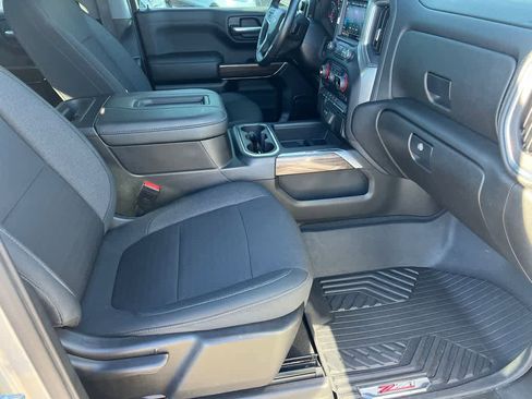 Used 2021 Chevrolet Silverado 1500 RST image 14