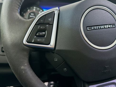 Used 2018 Chevrolet Camaro SS RWD image 25
