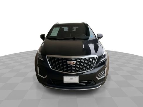 Certified 2023 Cadillac XT5 Premium Luxury AWD/4WD image 3