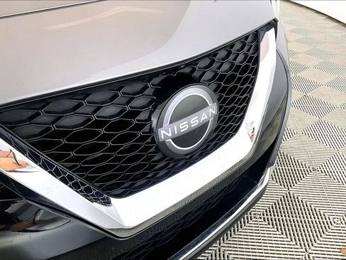 Used 2023 Nissan Maxima Platinum w/ Sport Mat Group FWD image 23