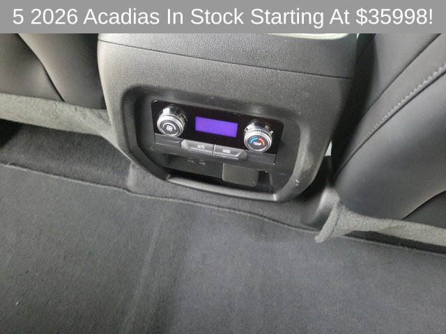 Used 2026 GMC Acadia Elevation w/ Elevation Premium Package FWD image 17