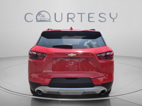 Used 2020 Chevrolet Blazer LT FWD image 4