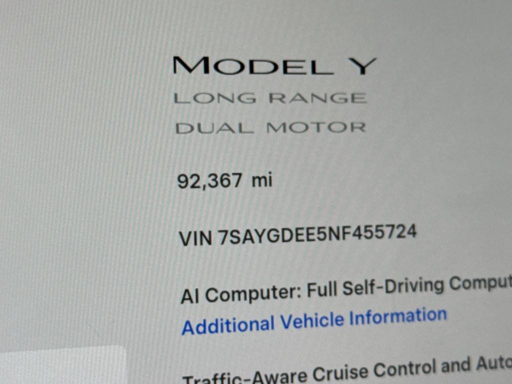Used 2022 Tesla Model Y Long Range AWD/4WD image 24