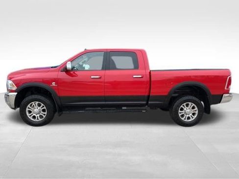 Used 2018 RAM 2500 Laramie w/ Convenience Group AWD/4WD image 2