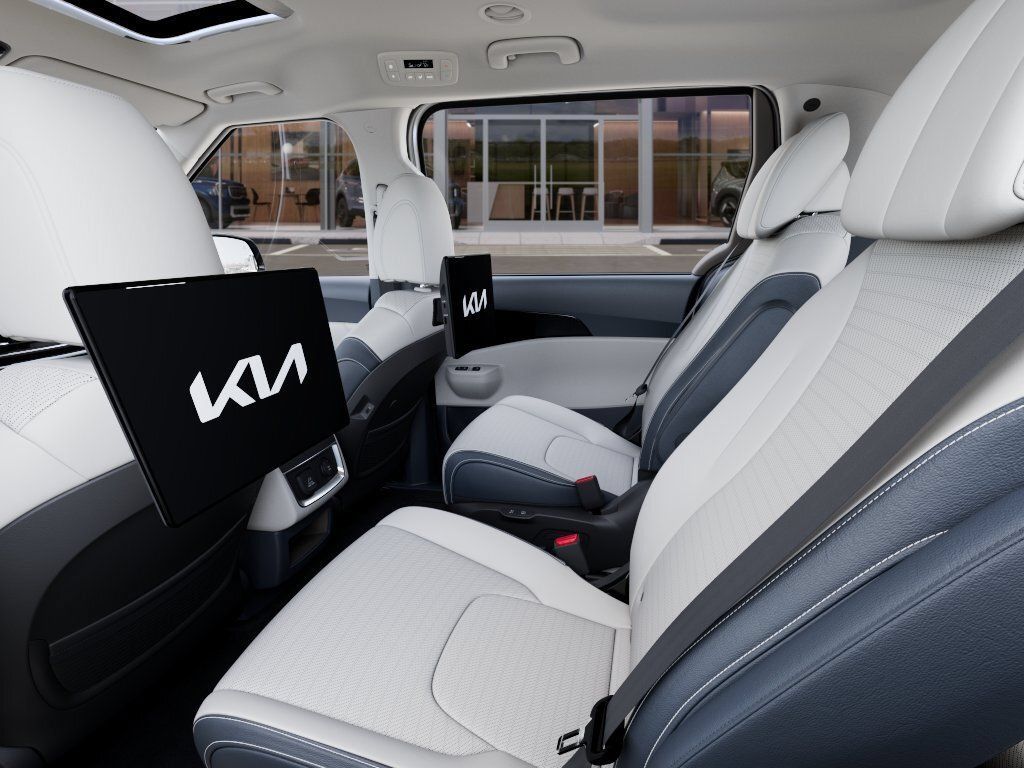 New 2026 Kia Carnival SX Prestige FWD image 18