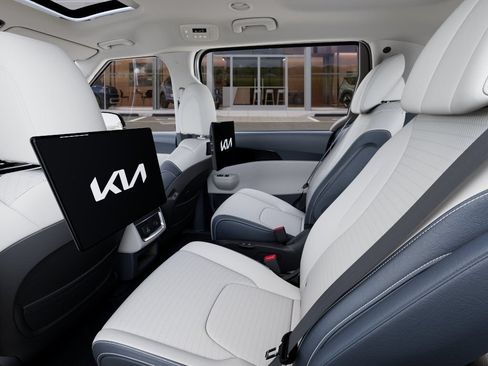 New 2026 Kia Carnival SX Prestige FWD image 18