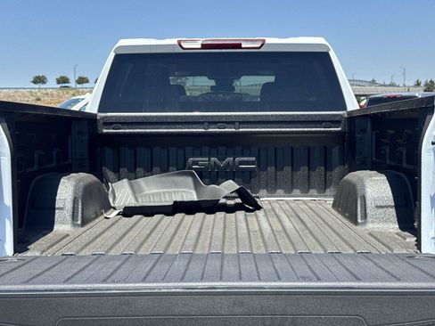 New 2026 GMC Sierra 1500 Elevation w/ LPO, Elevation Black Package RWD image 27