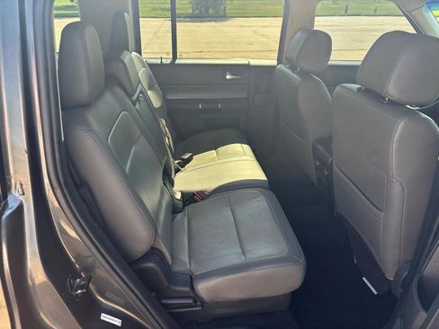 Used 2019 Ford Flex SEL w/ Equipment Group 202A FWD image 9