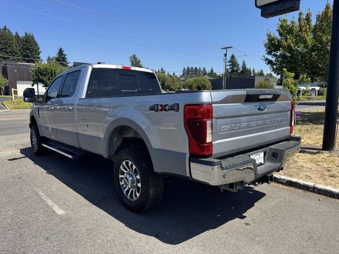 Used 2022 Ford F350 Lariat AWD/4WD image 3