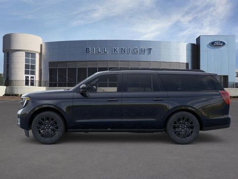 New 2026 Ford Expedition Max Platinum w/ Stealth Appearance Package image 4