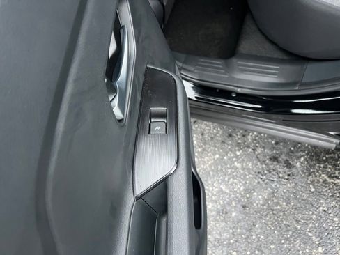 New 2026 Nissan Kicks SV w/ Cold Weather Package FWD image 16