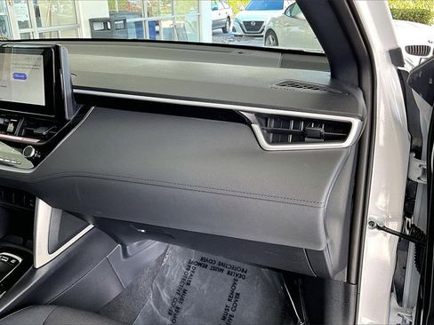 Certified 2025 Toyota Corolla Cross AWD Hybrid image 26