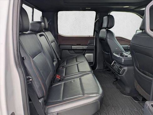 Used 2022 Ford F150 Lariat w/ Equipment Group 502A High image 20