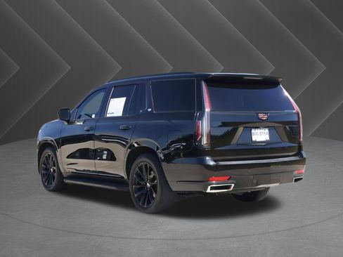 Used 2023 Cadillac Escalade Premium Luxury Platinum image 3