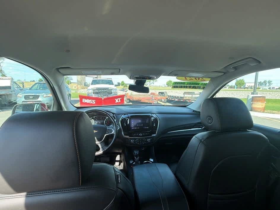 Used 2021 Chevrolet Traverse Premier AWD/4WD image 22