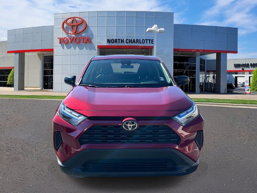 Used 2023 Toyota RAV4 LE FWD image 3