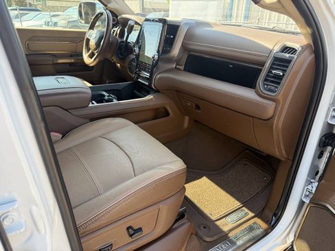 Used 2021 RAM 2500 Limited AWD/4WD image 21